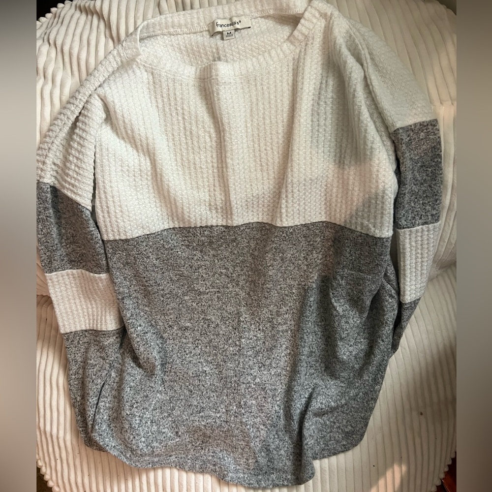 Francesca's Collections Two-Tone Sweater